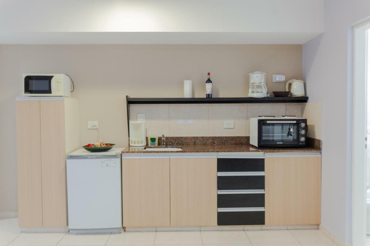 Apart Hotel Rivadavia 815 Neuquén Екстериор снимка
